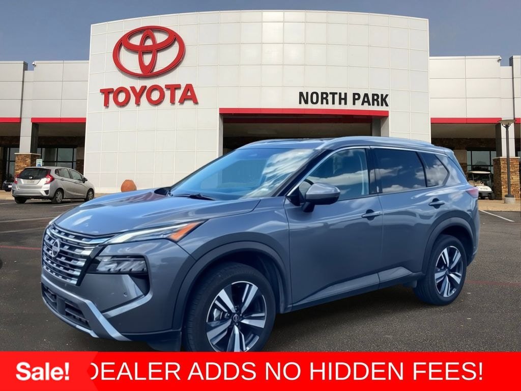 Used 2026 Nissan Rogue SL AWD/4WD image 1