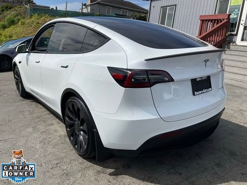 Used 2023 Tesla Model Y Performance image 85