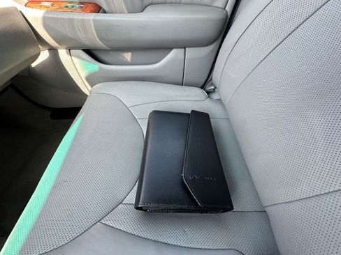 Used 2006 Lexus LS 430 RWD image 59