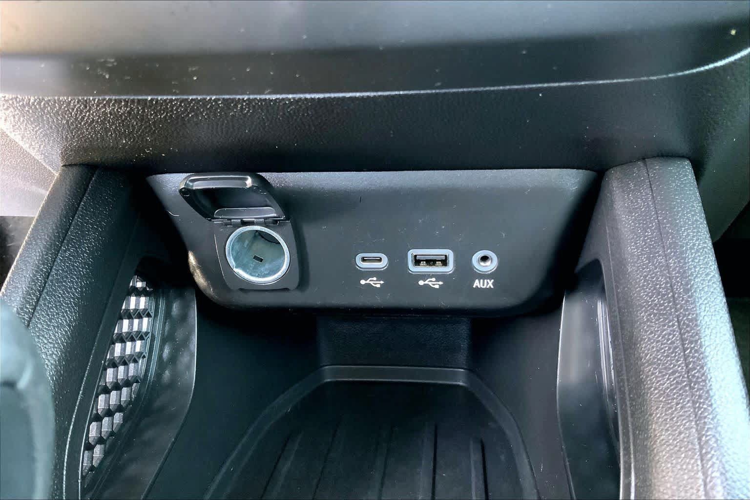 Used 2021 Chevrolet TrailBlazer LT w/ Driver Confidence Package FWD image 30