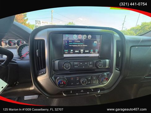 Used 2018 Chevrolet Silverado 1500 LT w/ All Star Edition image 18