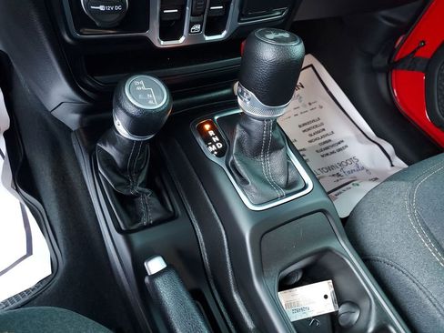 Used 2024 Jeep Wrangler Sahara w/ Technology Group image 26