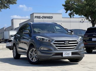 Used 2017 Hyundai Tucson SE image 1