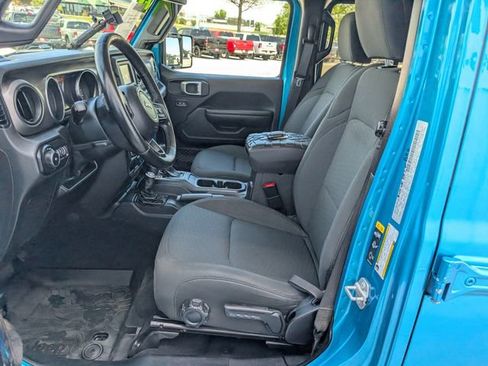 Used 2020 Jeep Wrangler Unlimited Sport AWD/4WD image 2