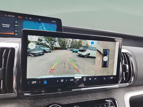 New 2026 Ford Expedition Tremor image 24