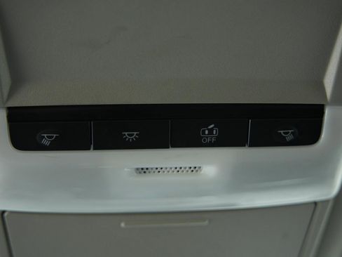 Used 2024 Nissan Altima 2.5 SV image 38