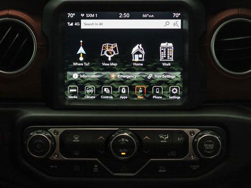 New 2023 Jeep Wrangler Unlimited Rubicon 4xe image 17