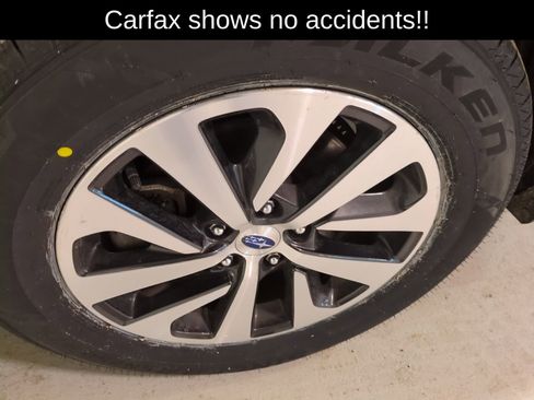 Used 2024 Subaru Outback Premium image 2