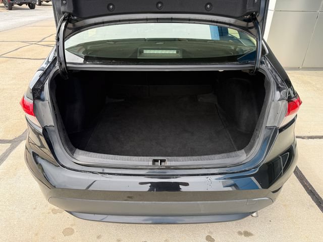 Used 2020 Toyota Corolla LE FWD image 11
