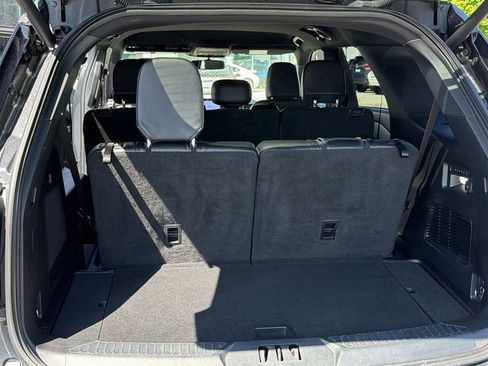 Used 2020 Ford Explorer Limited AWD/4WD image 13