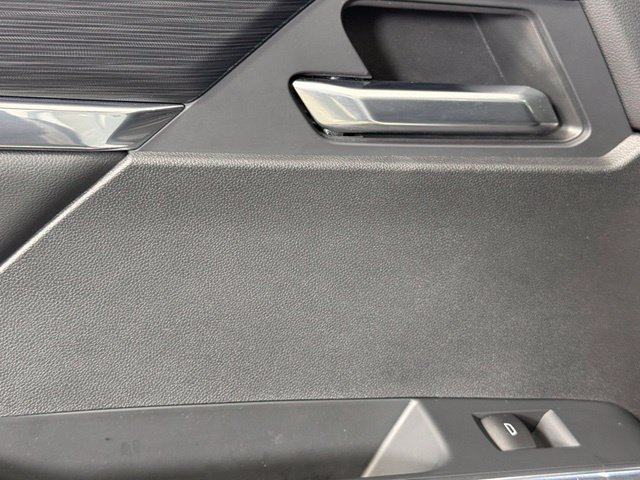 Used 2025 GMC Acadia Elevation FWD image 24