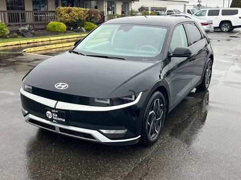Used 2024 Hyundai Ioniq 5 SE AWD/4WD image 3