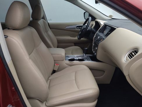 Used 2020 Nissan Pathfinder SL w/ Cargo Package FWD image 21
