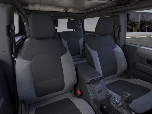 New 2025 Ford Bronco 2-Door image 10