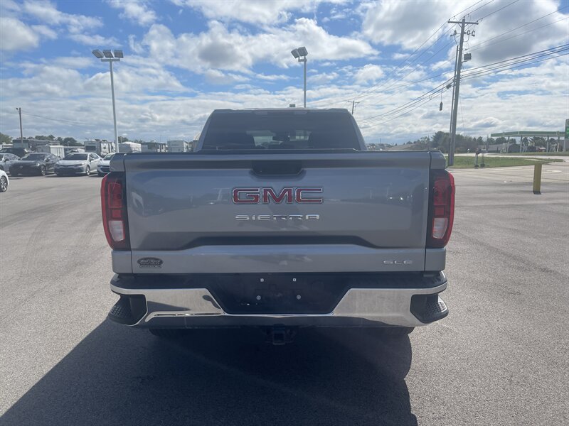 Used 2023 GMC Sierra 1500 SLE RWD image 4