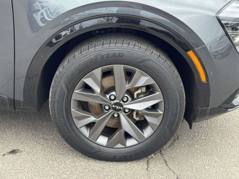 Used 2025 Kia Sportage SX Prestige image 8