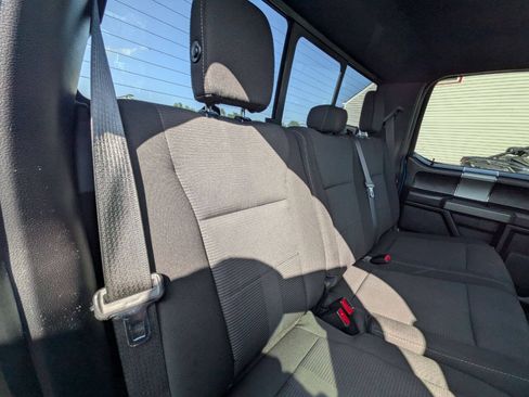 Used 2017 Ford F150 XLT w/ Equipment Group 302A Luxury AWD/4WD image 26