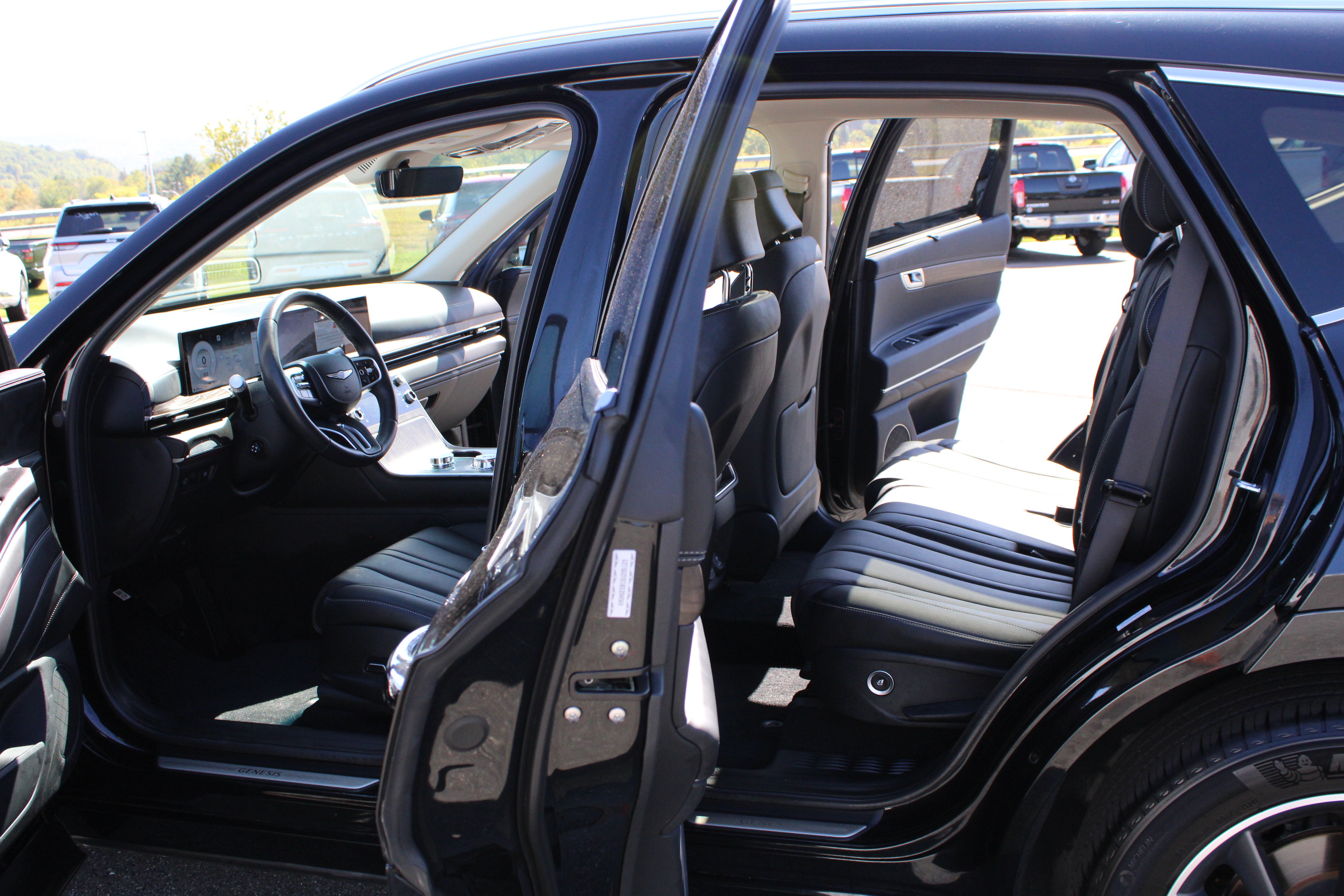 Used 2025 Genesis GV80 2.5T Select AWD/4WD image 19