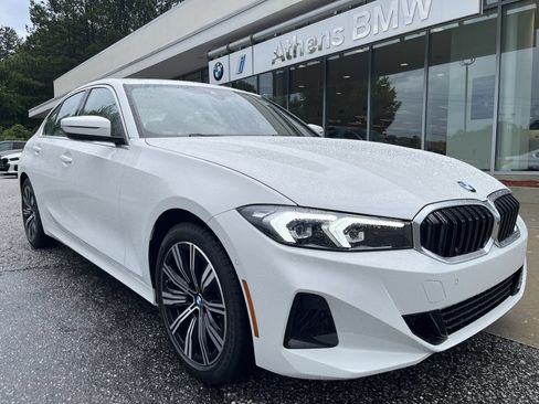 Used 2026 BMW 330i Sedan w/ Premium Package RWD image 1