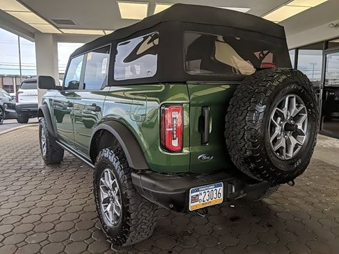 Used 2025 Ford Bronco Badlands image 7