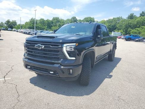 New 2026 Chevrolet Silverado 2500 High Country w/ High Country Premium Package AWD/4WD image 2
