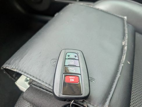 Used 2018 Lexus IS 300 w/ Comfort Package RWD image 33