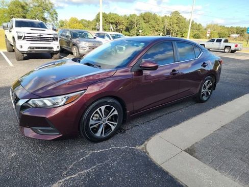 Used 2022 Nissan Sentra SV image 3