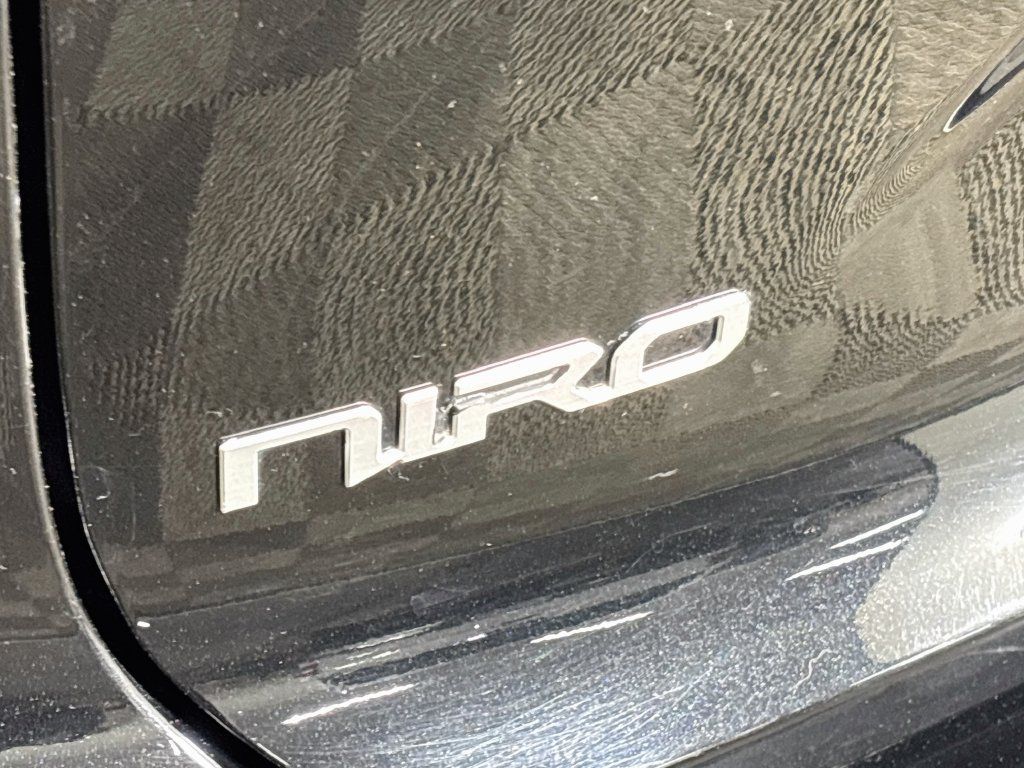 Used 2023 Kia Niro Wind w/ Wind Preserve Package FWD image 24