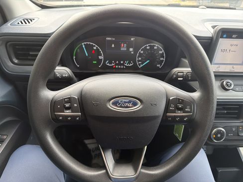 Used 2023 Ford Maverick XL FWD image 17