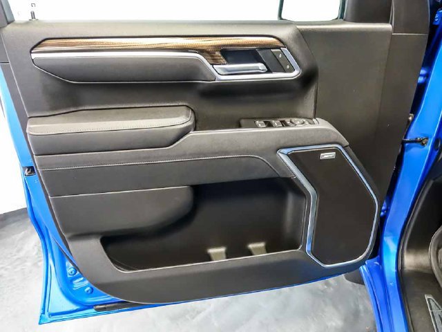 Used 2025 Chevrolet Silverado 1500 RST AWD/4WD image 26