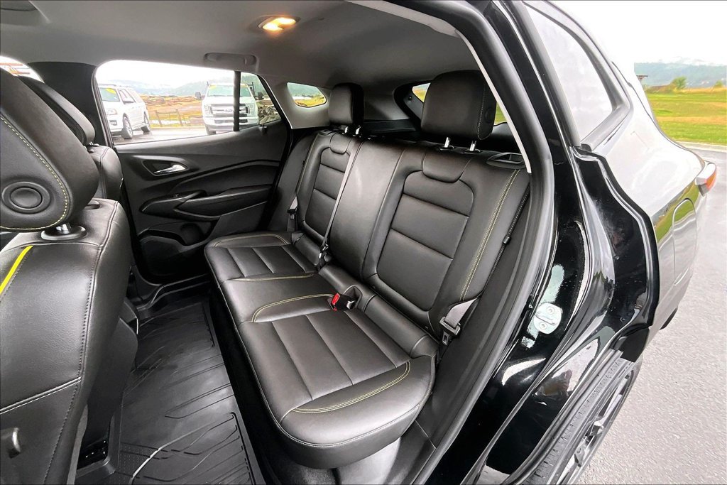 Used 2024 Chevrolet Trax ACTIV w/ Sunroof Package FWD image 26