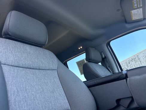 Used 2024 Ford F250 XL w/ STX Appearance Package AWD/4WD image 16