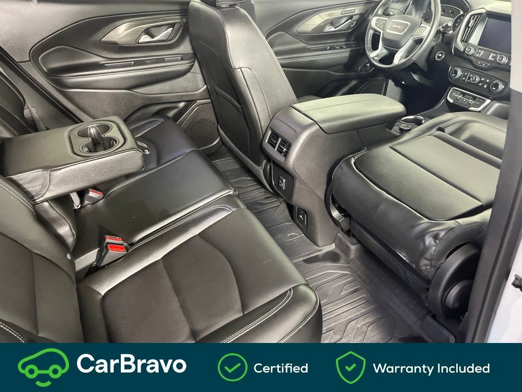 Used 2024 GMC Terrain SLT w/ LPO, Floor Liner Package AWD/4WD image 20