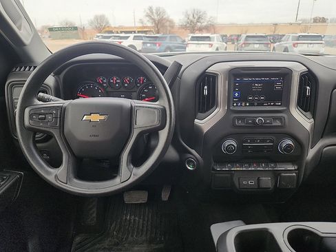 Used 2025 Chevrolet Silverado 1500 Custom w/ Turbomax Blackout Package image 6