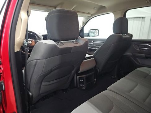 Used 2019 RAM 1500 Big Horn image 17