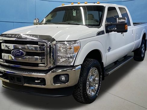 Used 2016 Ford F350 Lariat w/ Lariat Ultimate Package image 5