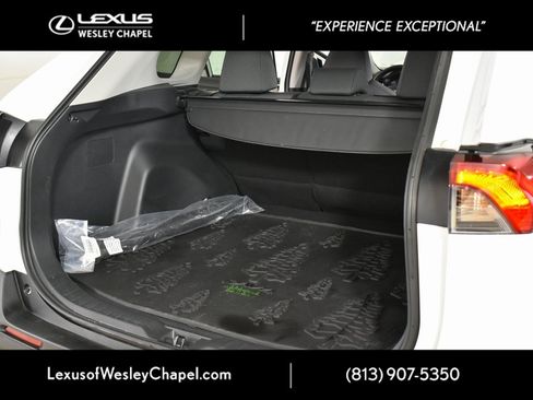 Used 2023 Toyota RAV4 AWD Hybrid image 16