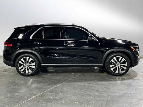 Certified 2025 Mercedes-Benz GLE 350 4MATIC image 2