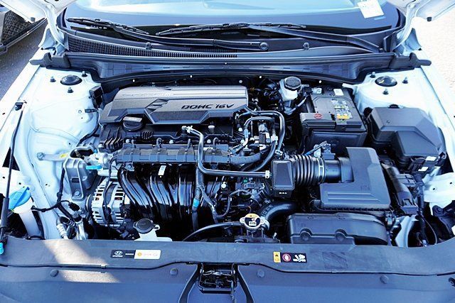 Certified 2026 Hyundai Elantra Sport FWD image 16