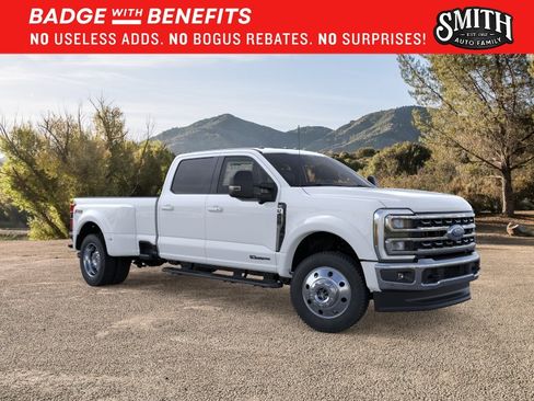 New 2026 Ford F450 XLT w/ XLT Premium Package AWD/4WD image 8