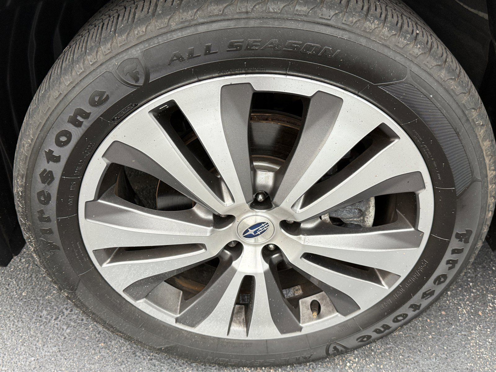 Used 2022 Subaru Ascent Limited AWD/4WD image 28