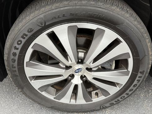 Used 2022 Subaru Ascent Limited AWD/4WD image 28