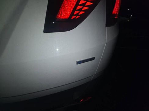 Used 2023 Hyundai Tucson SEL w/ Convenience Package image 18