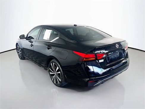 Used 2020 Nissan Altima 2.5 SR image 5