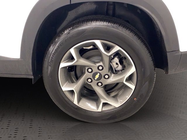 New 2026 Chevrolet Trax LT w/ Driver Confidence Package FWD image 15