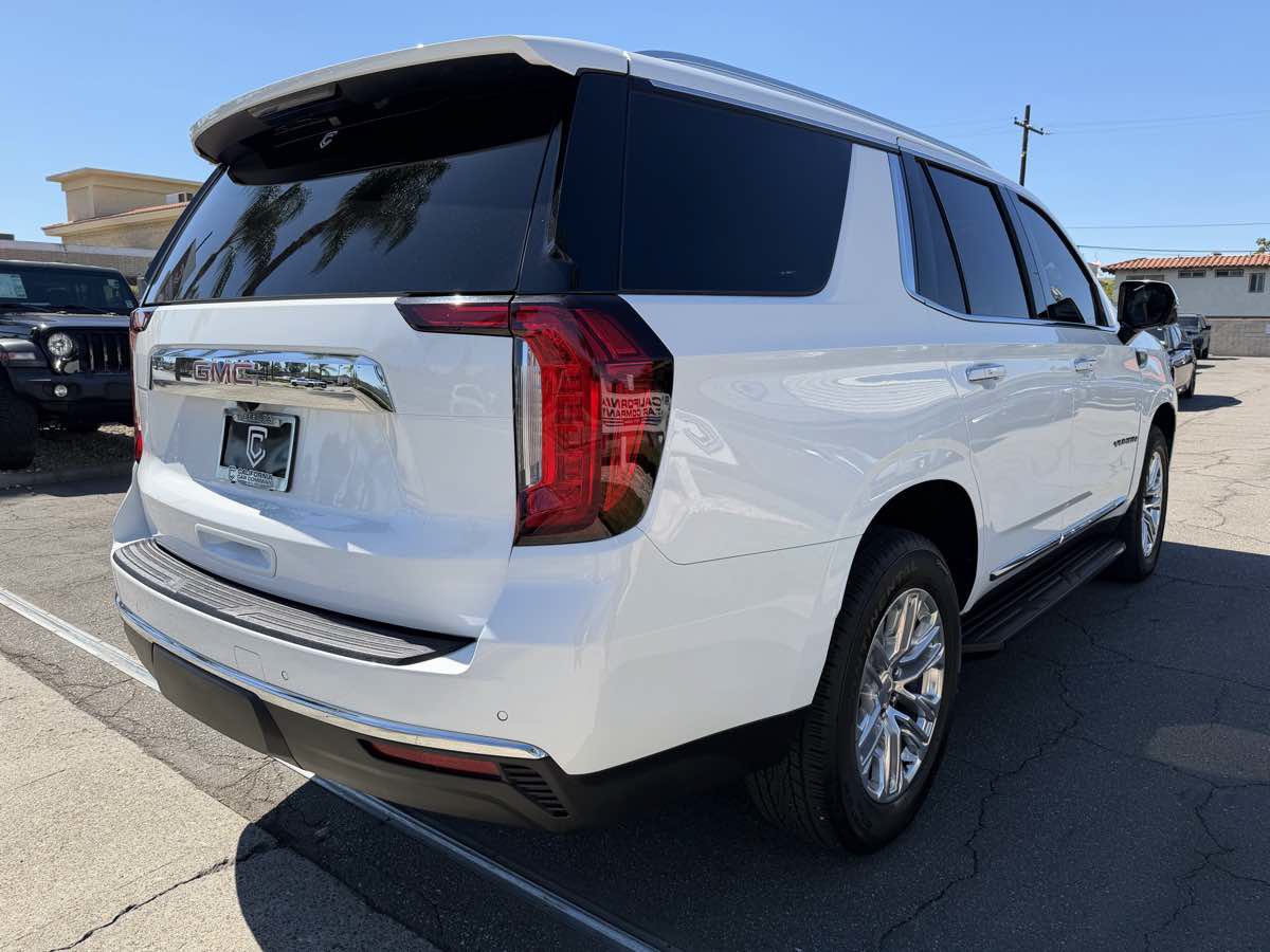 Used 2023 GMC Yukon SLT w/ SLT Premium Package RWD image 8