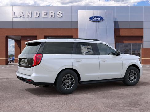 New 2027 Ford Expedition Active AWD/4WD image 6