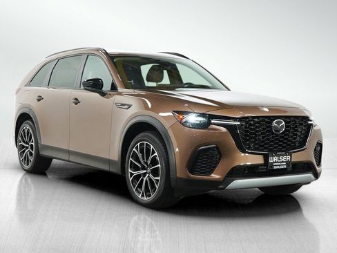 Certified 2025 MAZDA CX-70 Plug-In Hybrid w/ Premium Pkg image 7