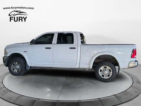 Used 2015 RAM 2500 Tradesman w/ Chrome Appearance Group AWD/4WD image 7