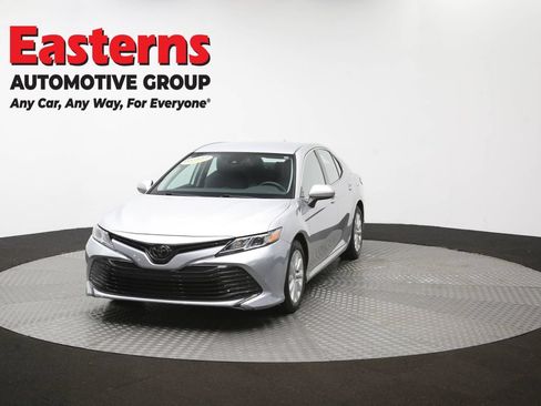 Used 2020 Toyota Camry LE FWD image 51